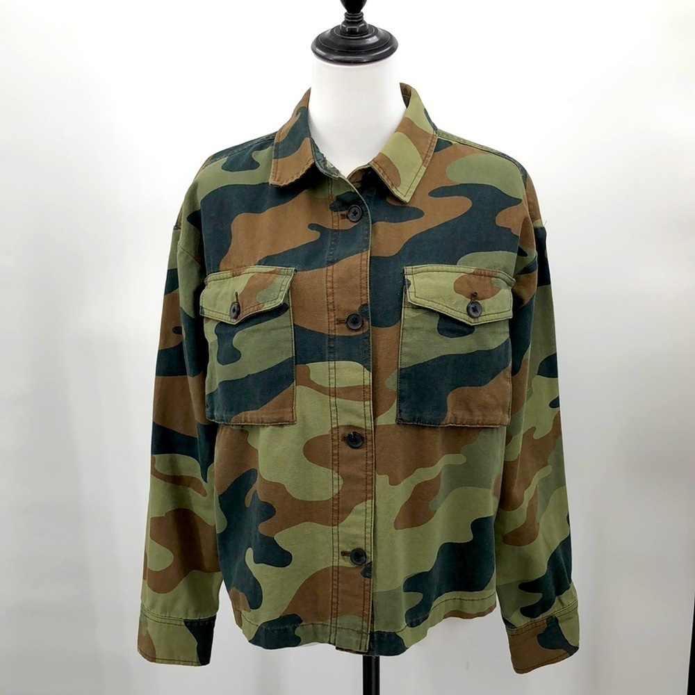 Treasure & Bond Size S Camo Military Denim Style Jacket Shacket